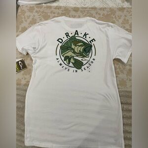 NWT Drake t-shirt-men’s medium